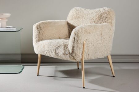Zenzi Fåtöljer Beige – Dina Möbler