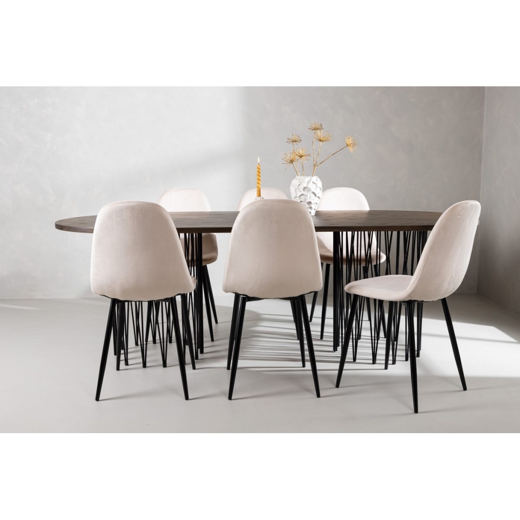 Polar & Stone Matstolar Beige + Ovala Matbord 220 x 100 Mocca